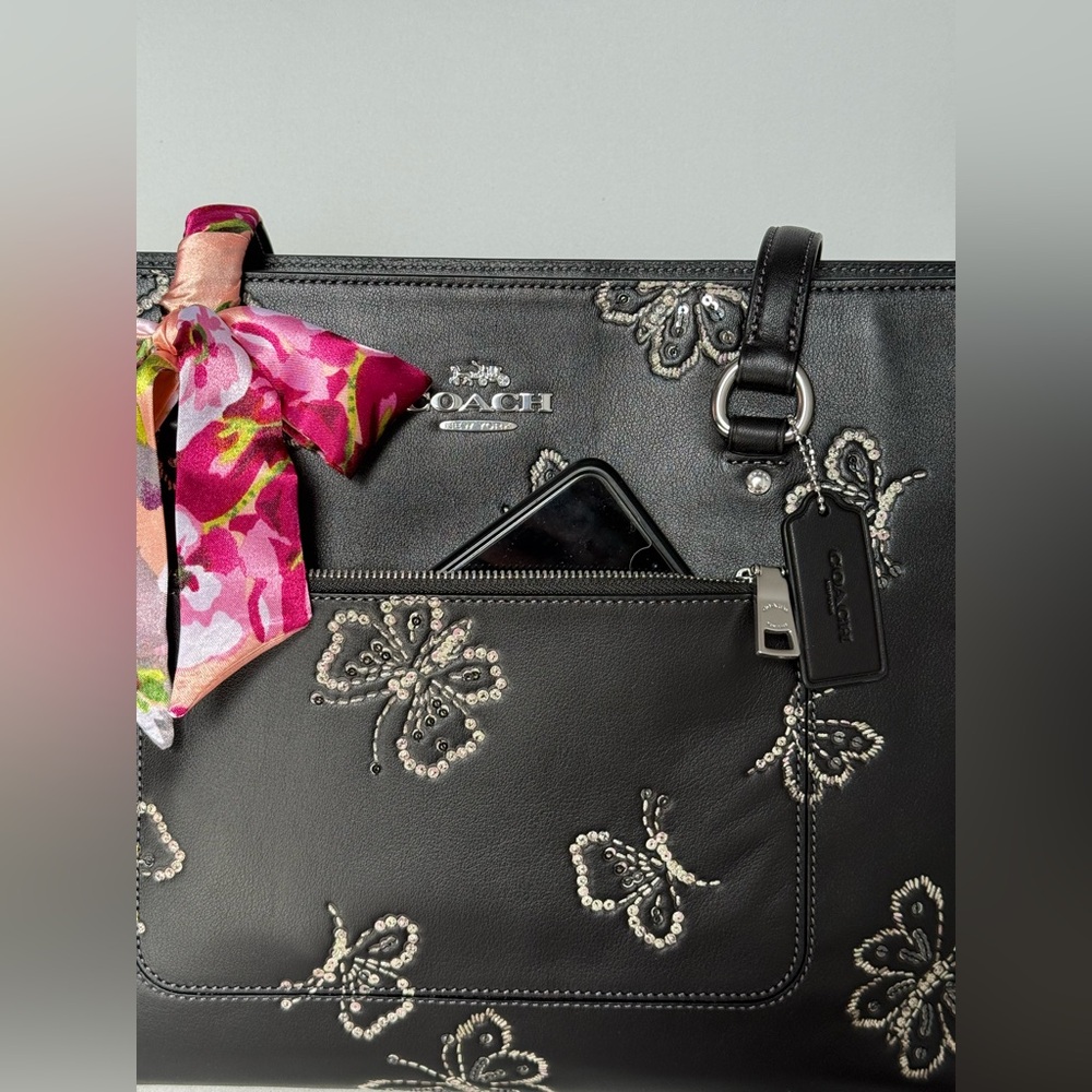 NWT Coach Station shoulder bag 
Butterfly Print Black/Silver styled with scarf - Picture 5 of 16
